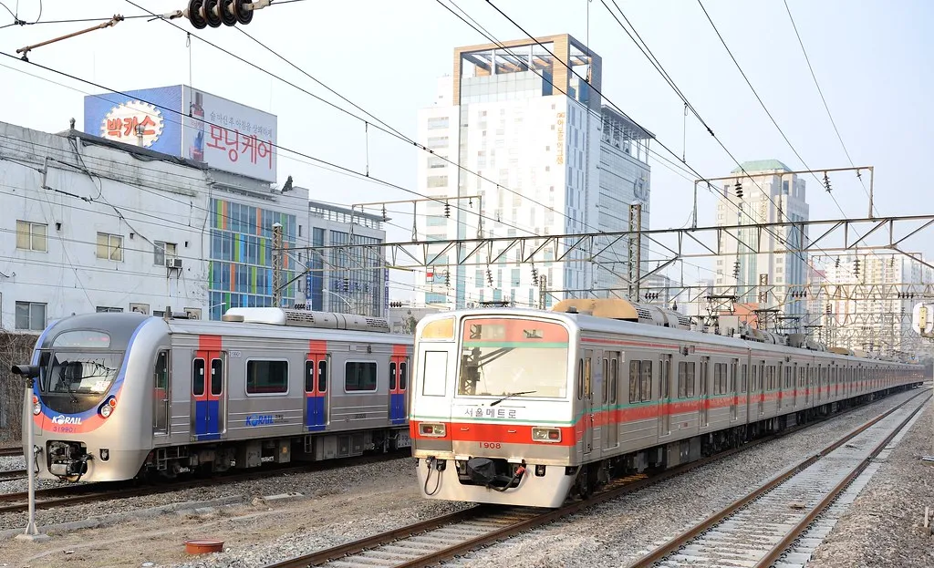 Seoul Metro subway train arriving at Noryangjin station